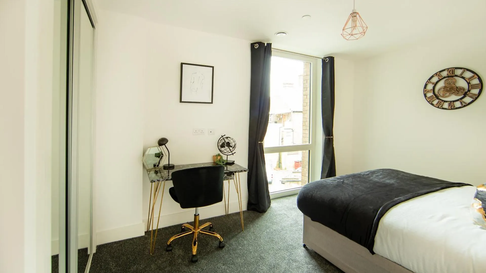 Heathrow Haven Apartamento Yiewsley